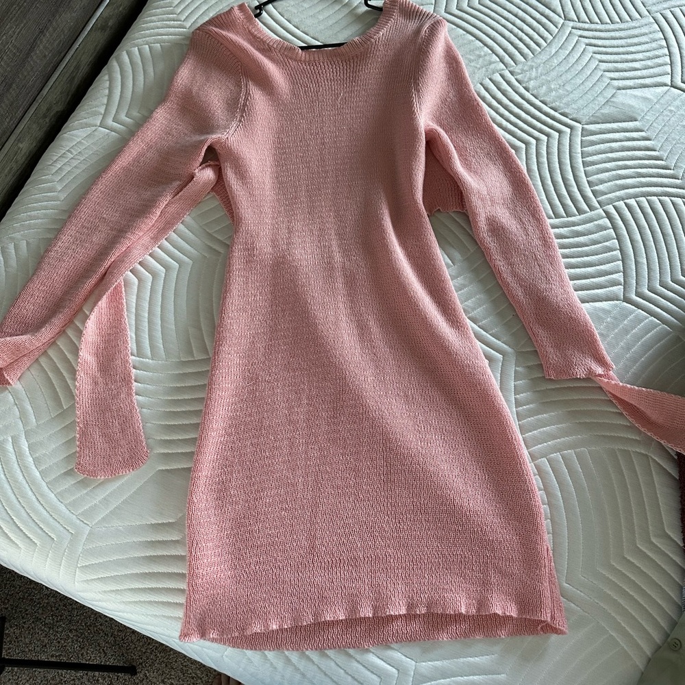 Backless Knot Dress